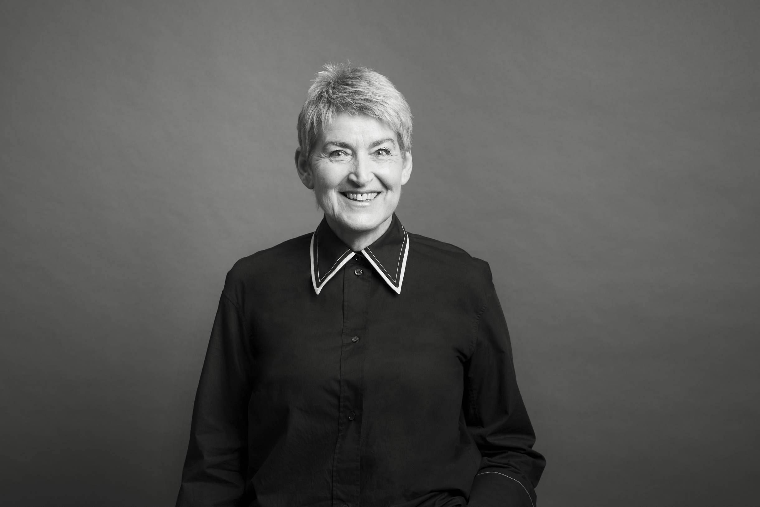 Rechtsanwältin Sykvia Rivet Portrait